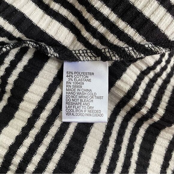 Cremieux black & Ivory Striped Knit Top Size S - Picture 5 of 6